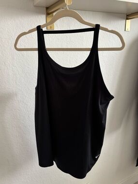 Nike Women’s Dri-Fit Heathered Black Athletic Yoga Tank Top